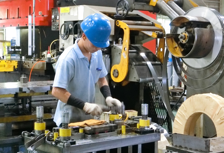 金型設計・製作